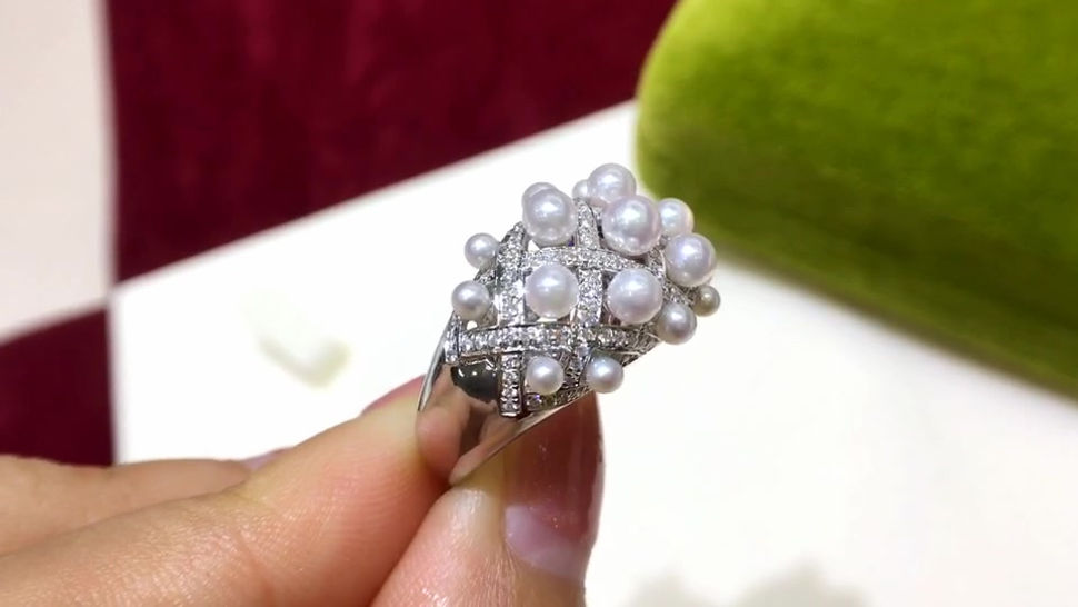 3-5 mm Baby Akoya Pearl Royal Ring, 18k Gold w/ Diamond - AAAA